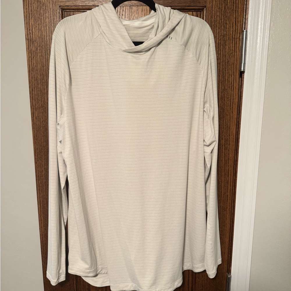 Men’s Lululemon Beige Hooded Long Sleeve Top